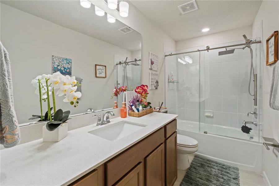 Furnished interior view inside a new home in Willow Ridge, Montverde (Image 9). Furnished interior view inside a new home in Willow Ridge, Montverde (Image 9).