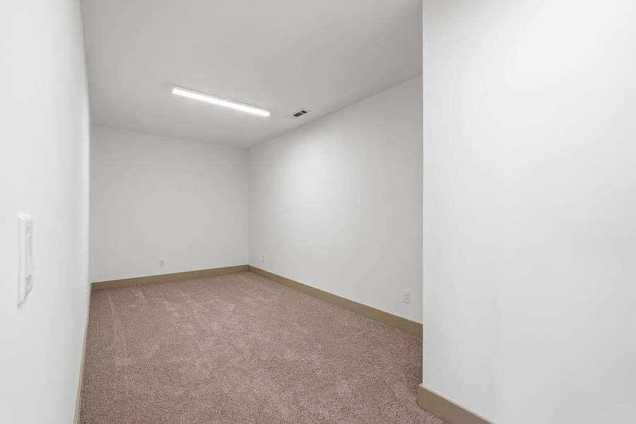 Spacious, unfurnished interior of a new home in , Ellijay (Image 55).