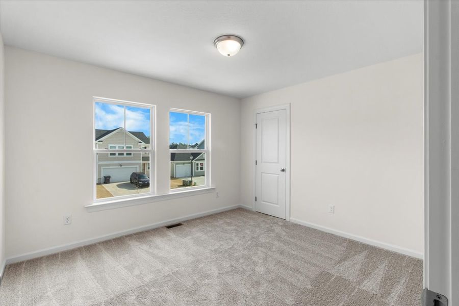 Spacious, unfurnished interior of a new home in Windsor, North Augusta (Image 23).
