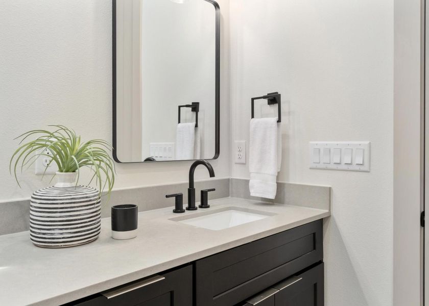 Image 34 of a home in .