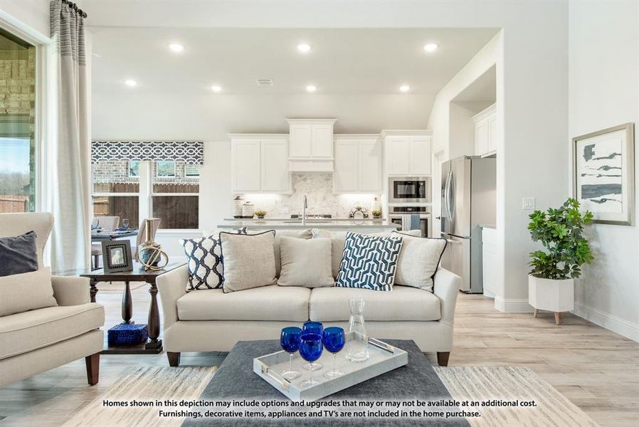 Furnished interior view inside a new home in Maplewood, Glenn Heights (Image 12).
