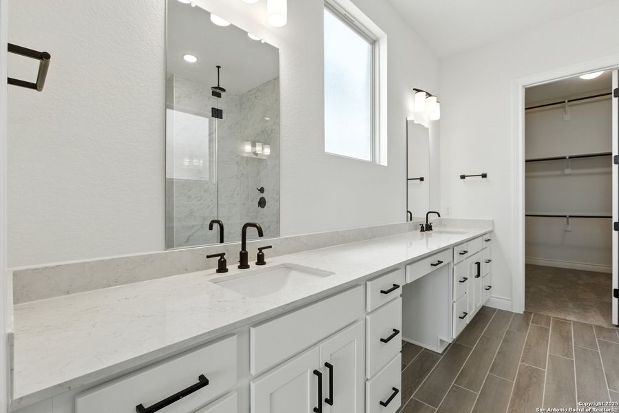 Furnished interior view inside a new home in Bison Ridge, San Antonio (Image 3). Furnished interior view inside a new home in Bison Ridge, San Antonio (Image 3).