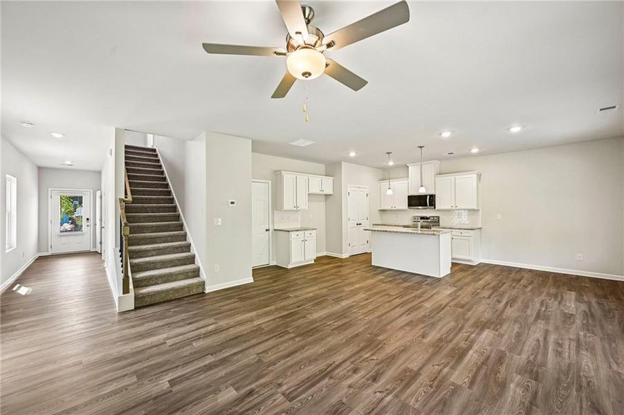 Spacious, unfurnished interior of a new home in Neely Farm, Covington (Image 21).