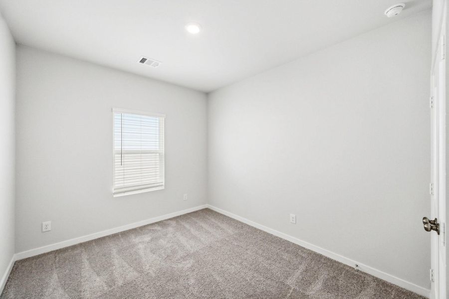 Spacious, unfurnished interior of a new home in The Villages at Westpointe, Dayton (Image 25).