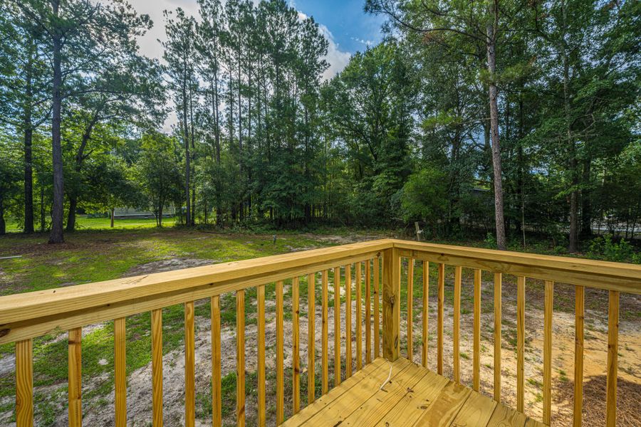 Image 91 of a home in .