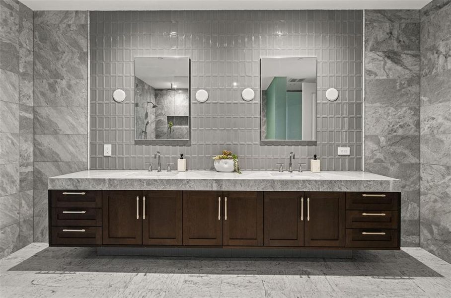 Furnished interior view inside a new home in , Tampa (Image 14).