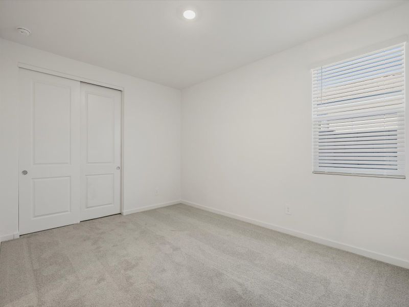 Spacious, unfurnished interior of a new home in Mesquite Mountain Ranch at Frontera, Surprise (Image 12). Spacious, unfurnished interior of a new home in Mesquite Mountain Ranch at Frontera, Surprise (Image 12).