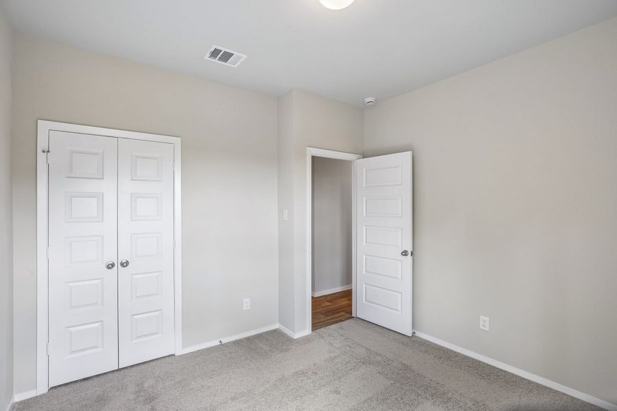 Spacious, unfurnished interior of a new home in Sorella, Tomball (Image 19). Spacious, unfurnished interior of a new home in Sorella, Tomball (Image 19).