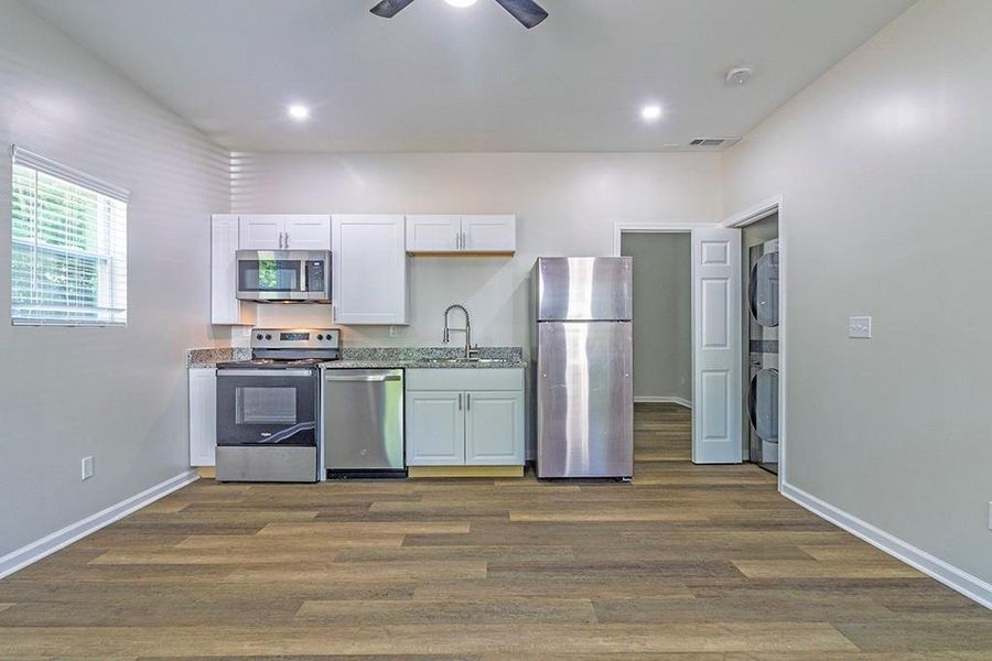 Image 22 of a home in .