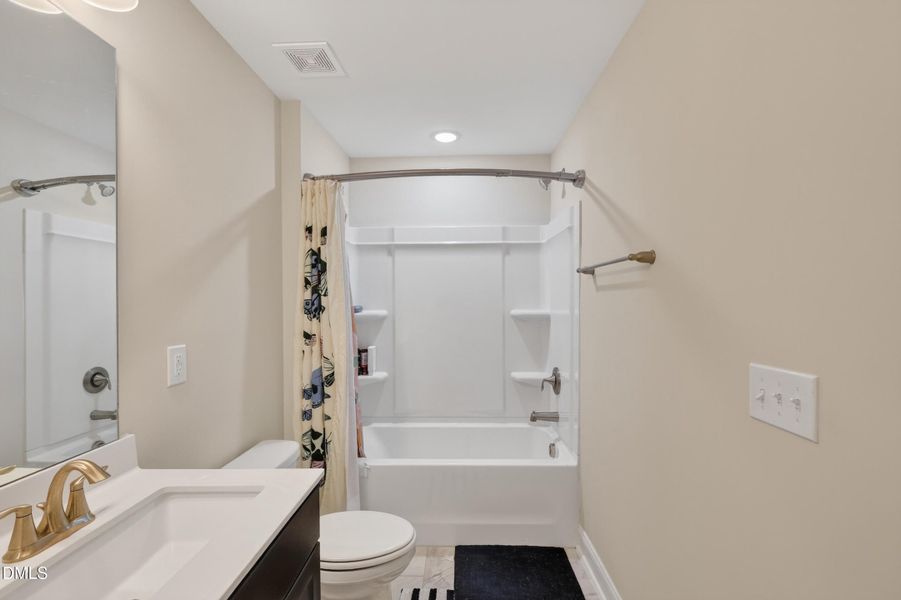 Bathroom 2