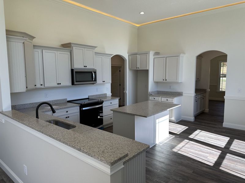 Furnished interior view inside a new home in Weston, Campobello (Image 6).
