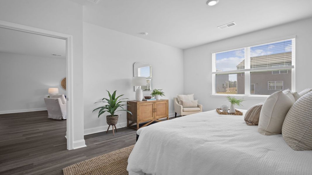 Representative furnished interior of a home built from the Manning by D.R. Horton in The Retreat at East Argent, Ridgeland (Image 20).
