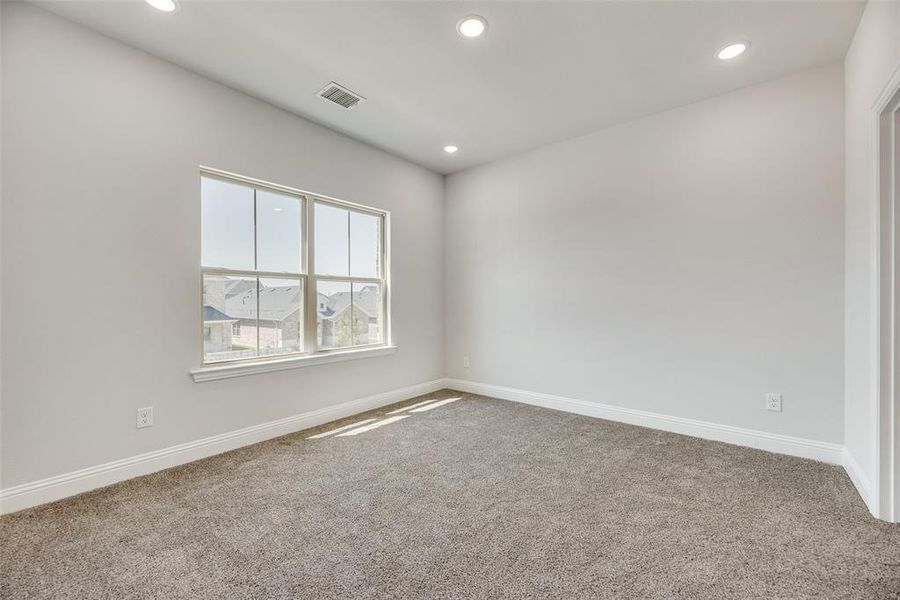 Spacious, unfurnished interior of a new home in Arbors at Legacy Hills, Celina (Image 12).