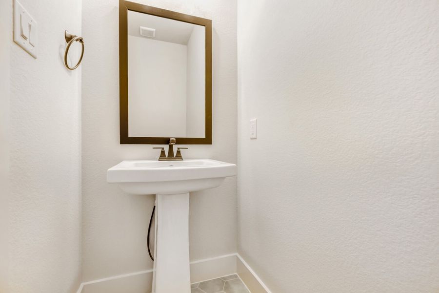 3328 Chinaberry - Powder Bathroom 3328 Chinaberry - Powder Bathroom