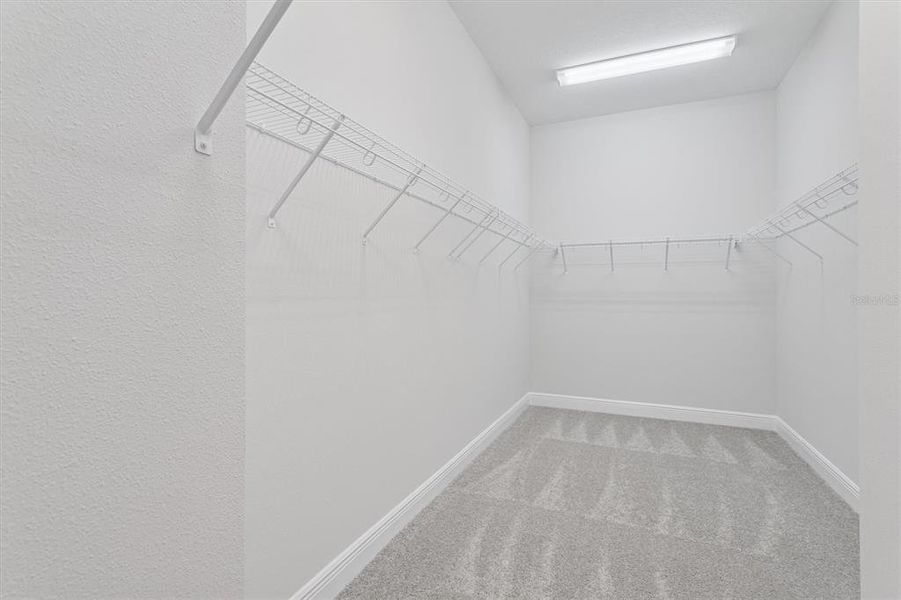 Spacious, unfurnished interior of a new home in Oakfield, Parrish (Image 32).