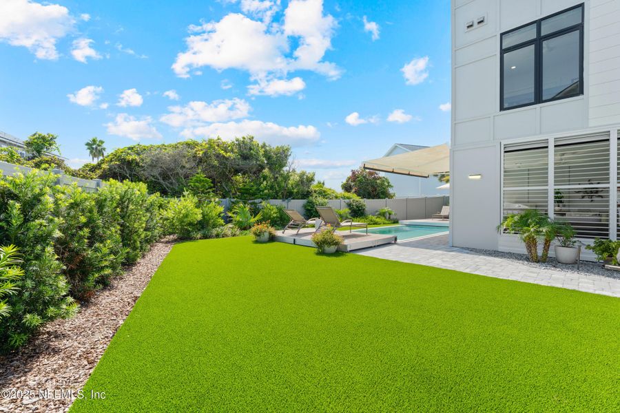 Image 60 of a home in .