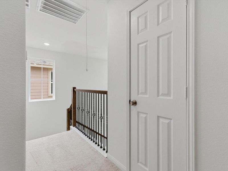 Spacious, unfurnished interior of a new home in , Houston (Image 20).