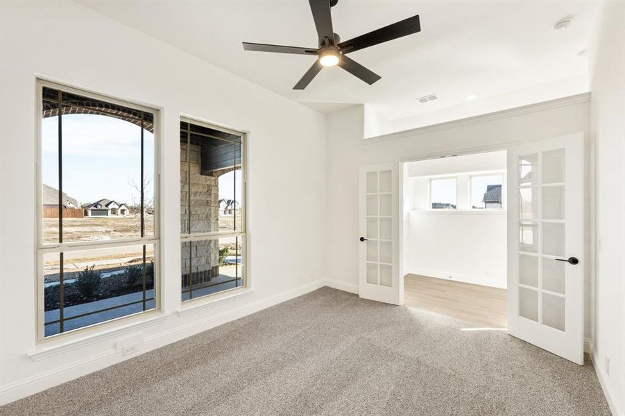 Spacious, unfurnished interior of a new home in Georgetown at Kings Fort, Kaufman (Image 30).