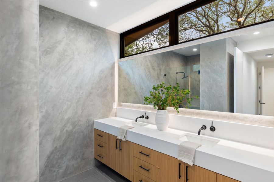 Furnished interior view inside a new home in , Austin (Image 31).