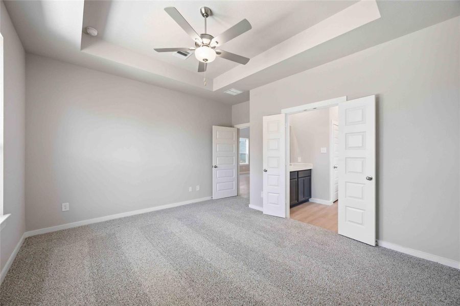 Spacious, unfurnished interior of a new home in Bluebonnet Village, Bellville (Image 13). Spacious, unfurnished interior of a new home in Bluebonnet Village, Bellville (Image 13).