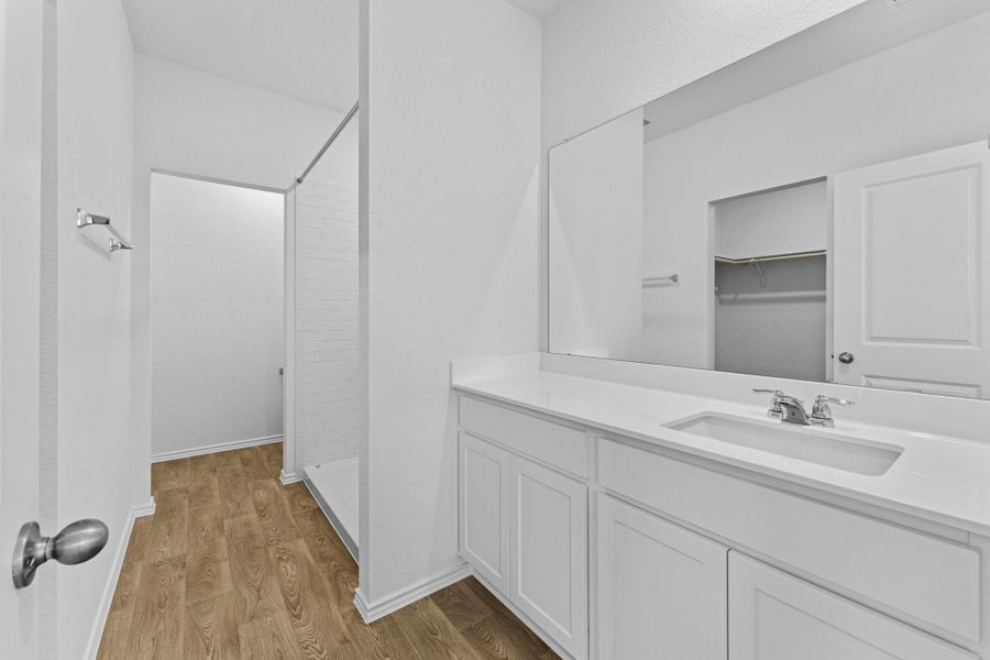 Furnished interior view inside a new home in , Kyle (Image 8).