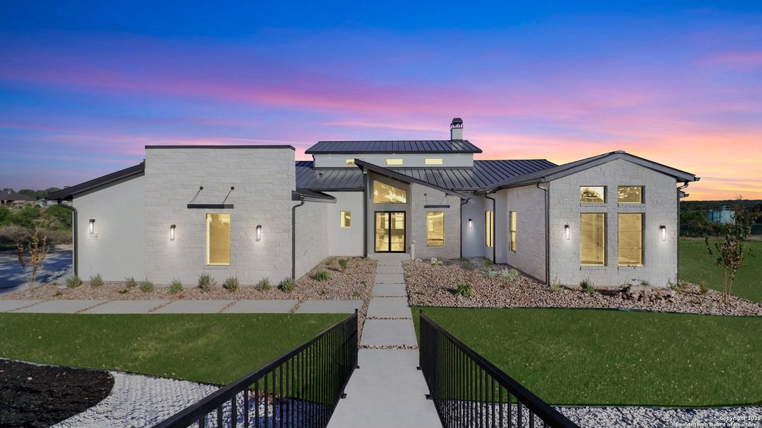 Image 38 of a home in .