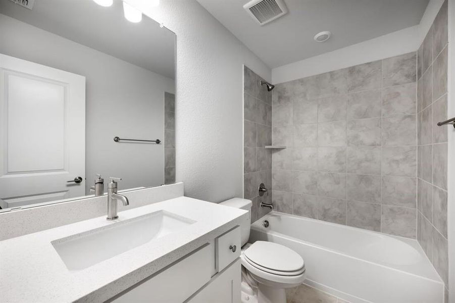 Furnished interior view inside a new home in South Oak 50s, Oak Point (Image 9). Furnished interior view inside a new home in South Oak 50s, Oak Point (Image 9).