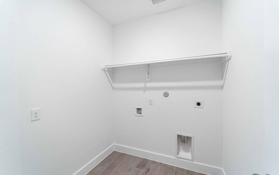 Image 16 of a home in River Ranch Meadows. Image 16 of a home in River Ranch Meadows.