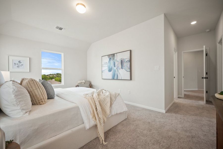 Representative furnished interior of a home built from the Sierra by Ashton Woods in Berry Creek Highlands, Georgetown (Image 34).