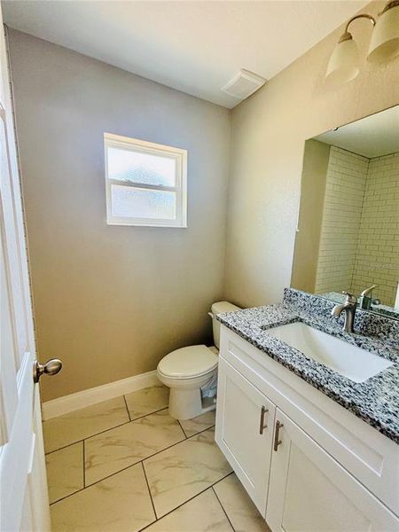 Furnished interior view inside a new home in , Fort Meade (Image 8).