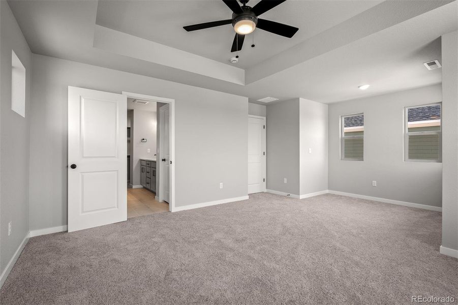 Spacious, unfurnished interior of a new home in Revel Crossing at Wolf Ranch – The Ascent Collection, Colorado Springs (Image 19).