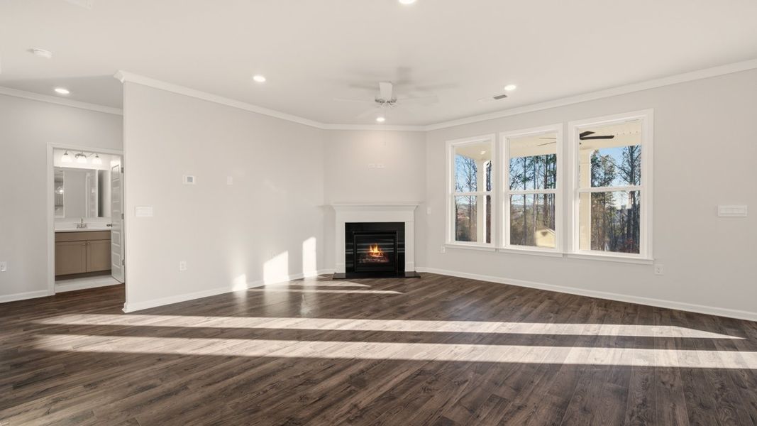 Spacious, unfurnished interior of a new home in Wildwood, Covington (Image 20).