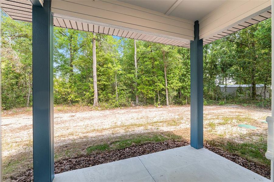 Exterior details and patio area of a home in , Fort White (Image 30).