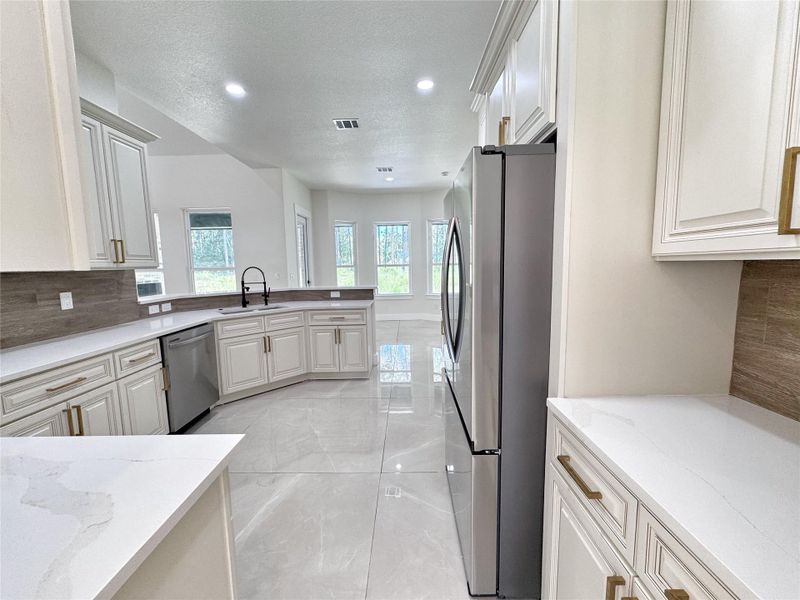 Furnished interior view inside a new home in , Dayton (Image 4).