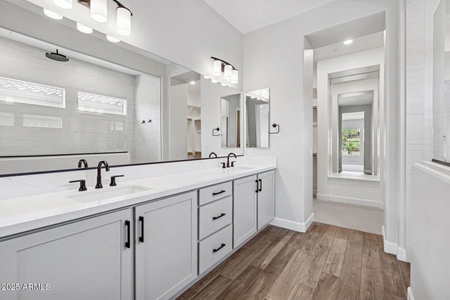 Homesite56-011 Homesite56-011