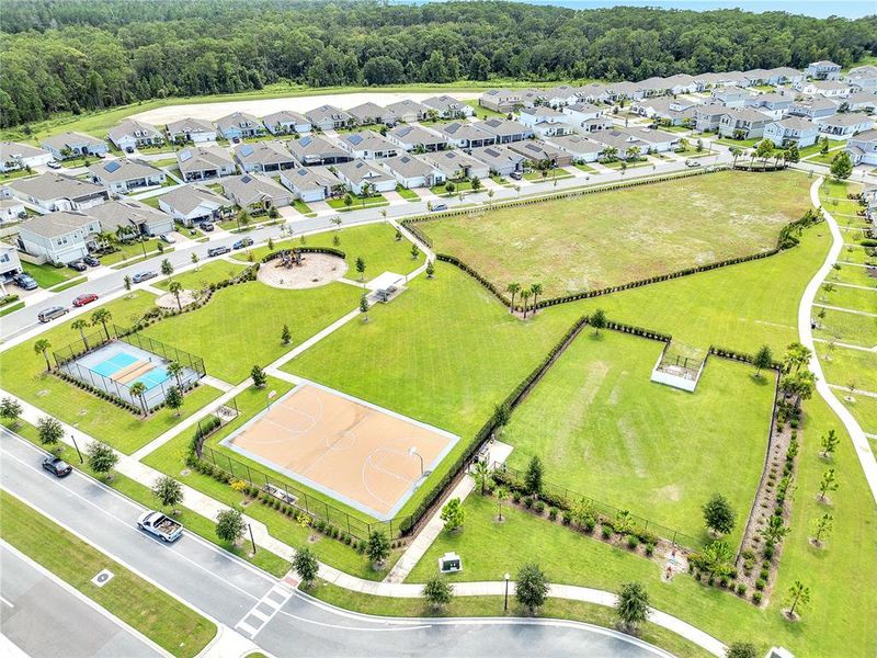 Image 36 of a home in .