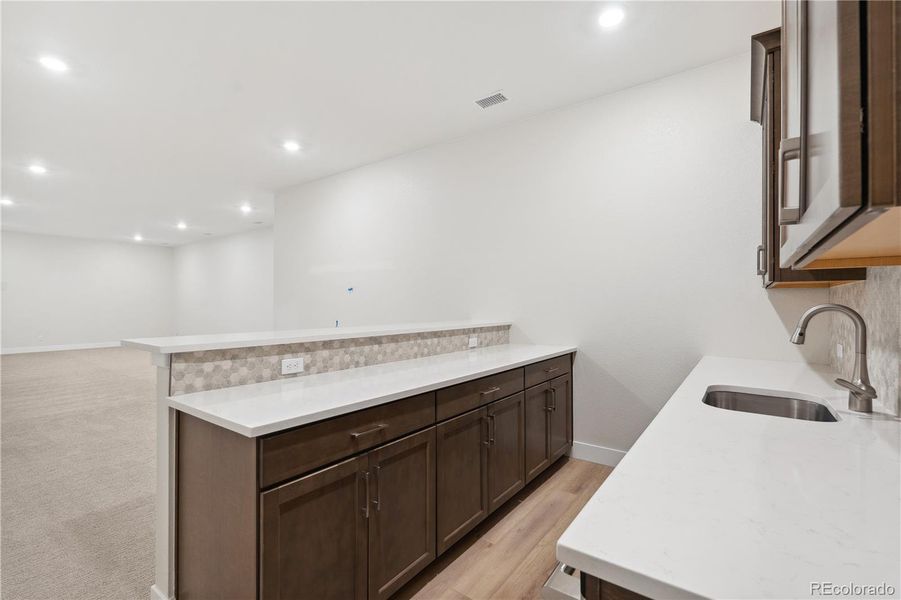 Furnished interior view inside a new home in Retreat at The Canyons, Castle Pines (Image 11). Furnished interior view inside a new home in Retreat at The Canyons, Castle Pines (Image 11).