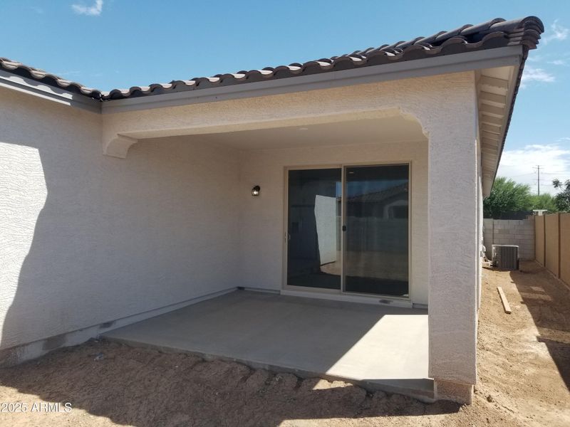 202 Outdoor Room (2) 202 Outdoor Room (2)