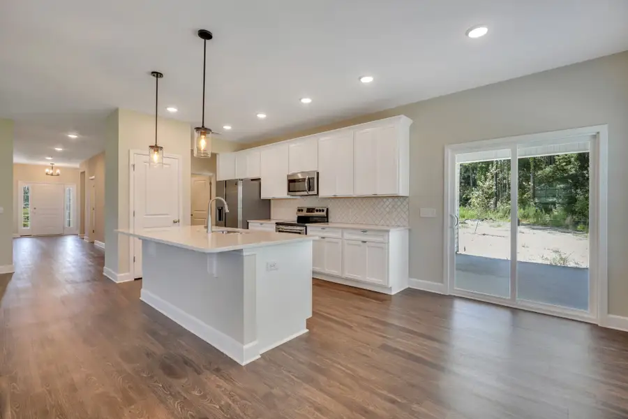 Laurel Kitchen – Open-Concept Design Laurel Kitchen – Open-Concept Design