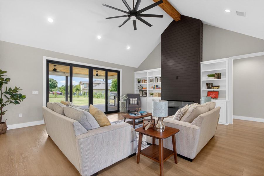 Furnished interior view inside a new home in , Kingsland (Image 15).
