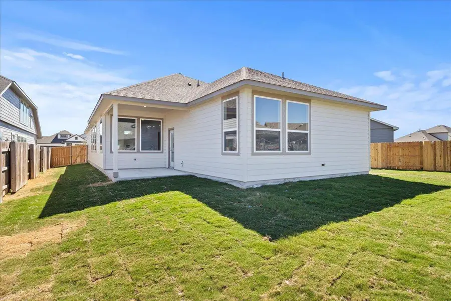 MOVE IN READY MOVE IN READY