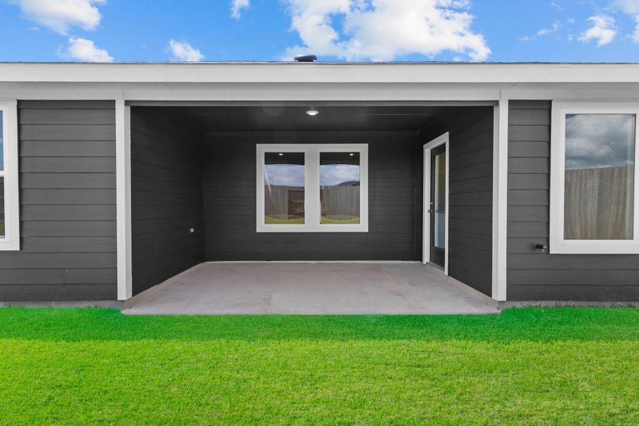 Exterior details and patio area of a home in Maple Woods, Hockley (Image 3). Exterior details and patio area of a home in Maple Woods, Hockley (Image 3).