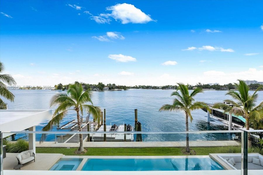 Community amenities in , Miami Beach (Image 31).