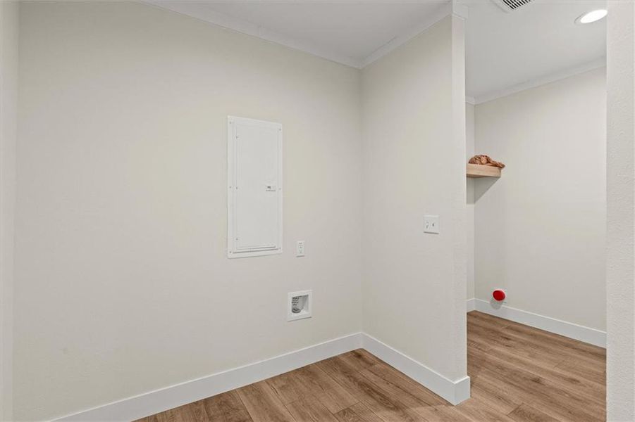 Spacious, unfurnished interior of a new home in , Bremen (Image 31). Spacious, unfurnished interior of a new home in , Bremen (Image 31).