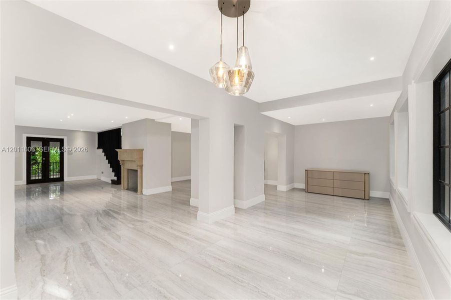 Spacious, unfurnished interior of a new home in , Miami (Image 40).