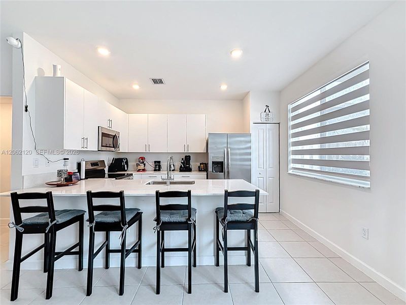Furnished interior view inside a new home in , Homestead (Image 36).