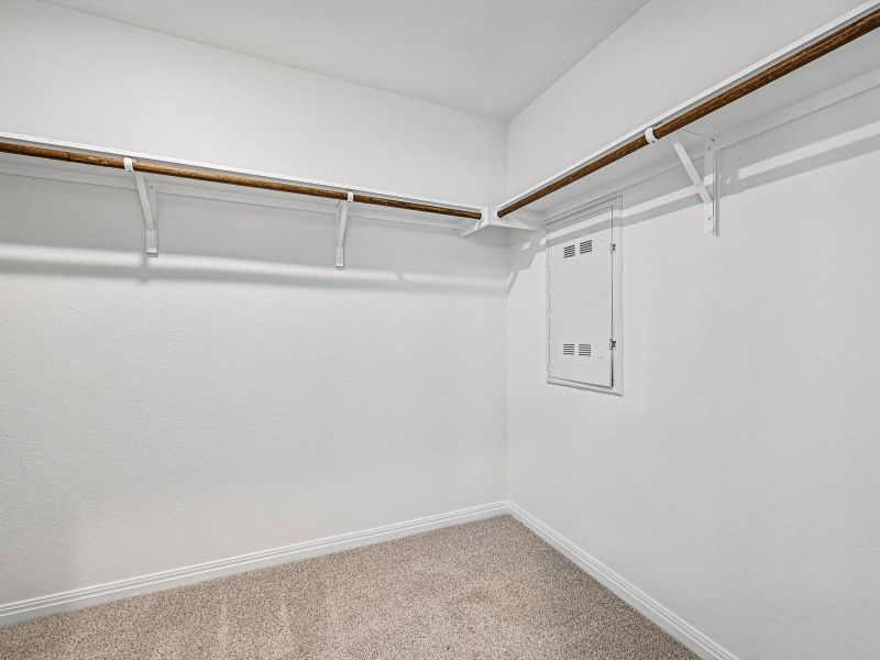 Spacious, unfurnished interior of a new home in Travena - Americana Collection, Georgetown (Image 10).