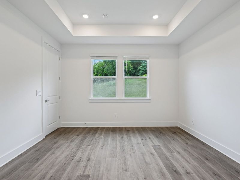 Spacious, unfurnished interior of a new home in Station Hill - Estate Series, Franklin (Image 13).