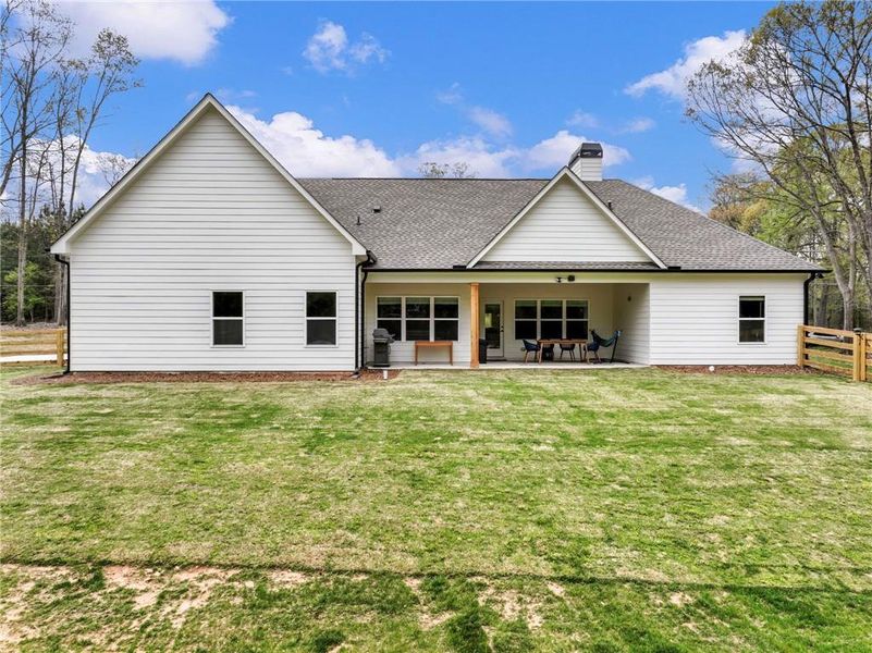 Exterior details and patio area of a home in , Gillsville (Image 39).