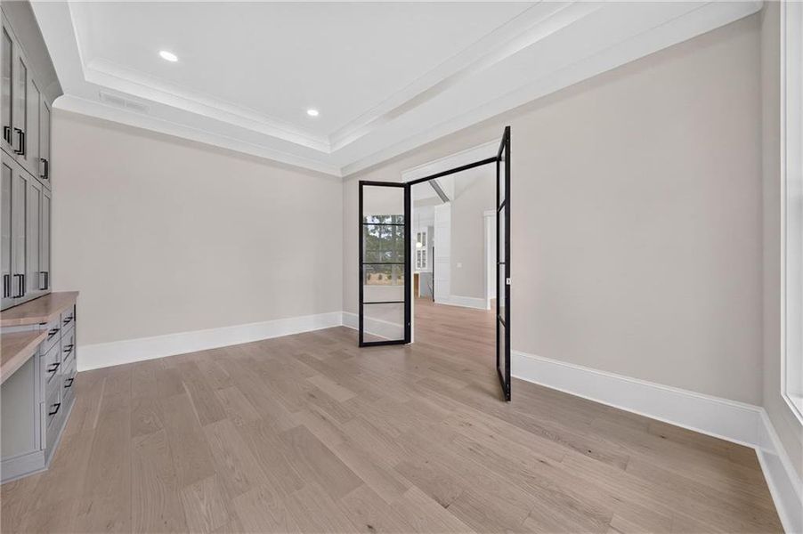 Spacious, unfurnished interior of a new home in , Monroe (Image 25).